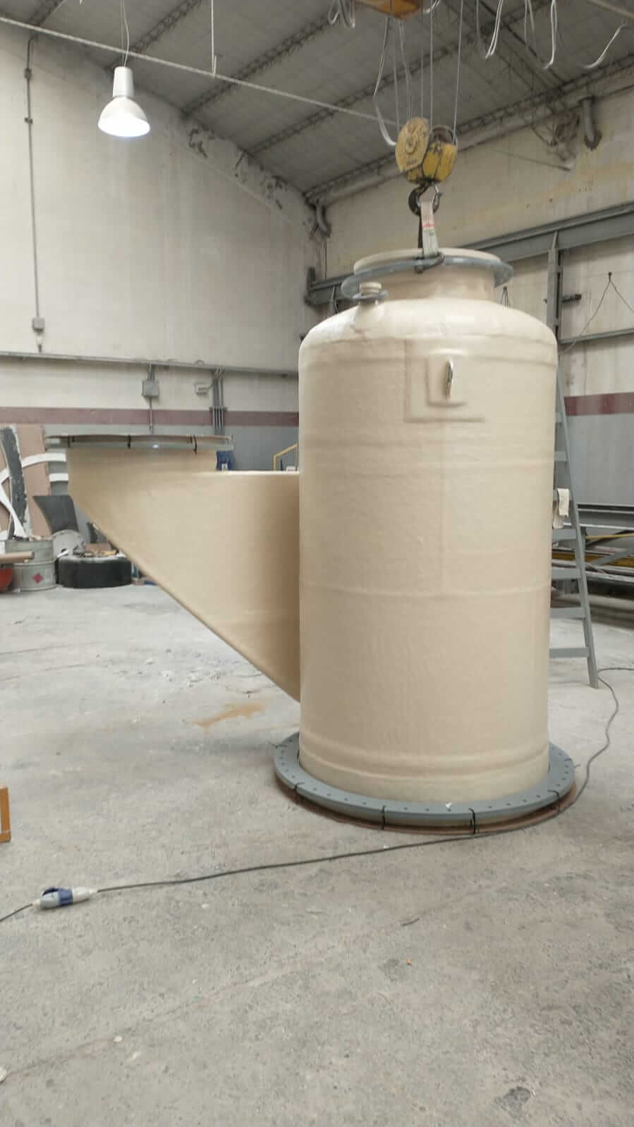 Eyector diám. 1500 mm y 700 mm – PVC+PRFV