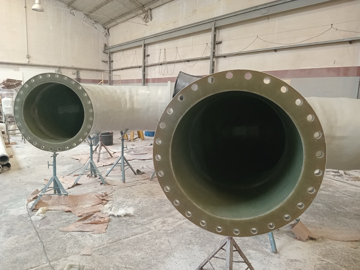 Provisión de más de 300 spools bridados 2” a 30” en PRFV