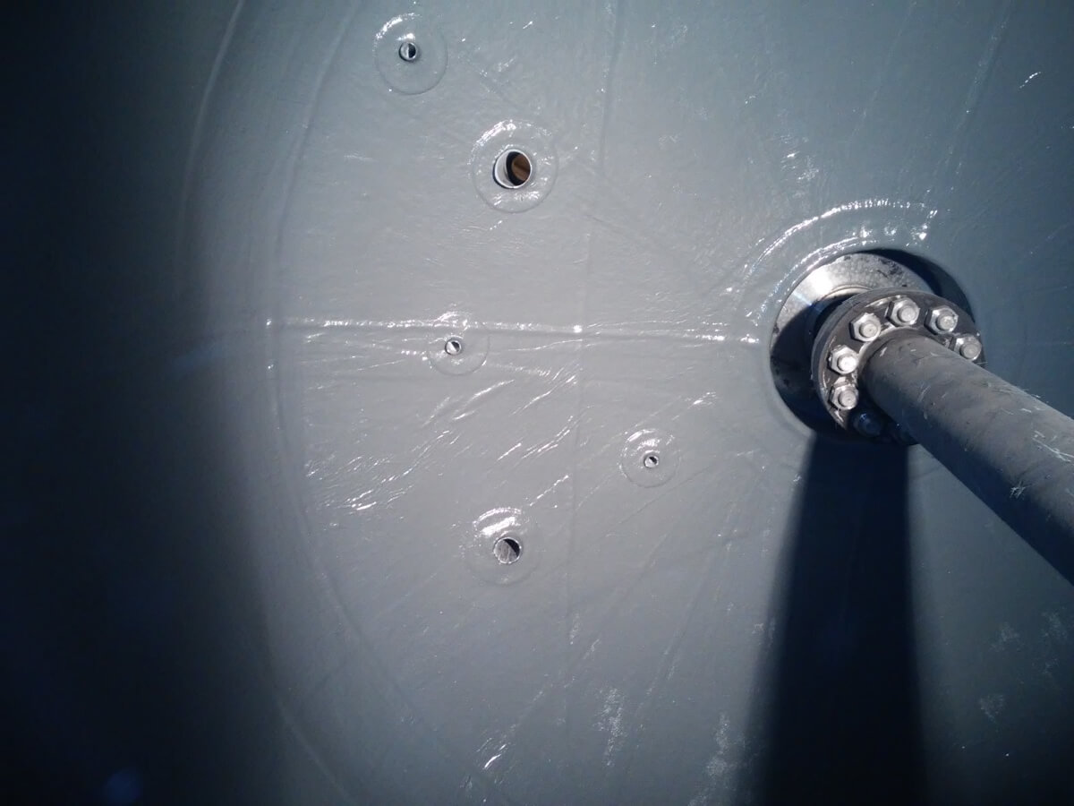 Revestimiento interno PRFV sobre cristalizadores A, B y C, de acero al carbono, Ø3500mm